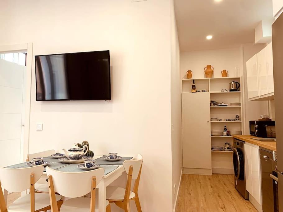 Ferienwohnung Apartamento Vip VI En Madrid Centro Exterior foto