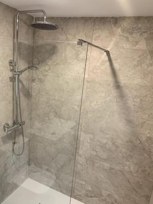 Ferienwohnung Apartamento Vip VI En Madrid Centro Exterior foto