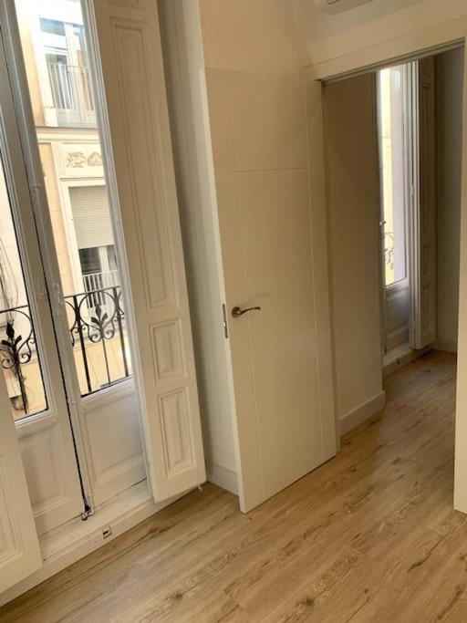 Ferienwohnung Apartamento Vip VI En Madrid Centro Exterior foto