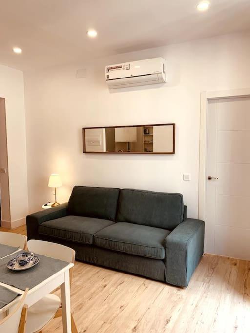 Ferienwohnung Apartamento Vip VI En Madrid Centro Exterior foto